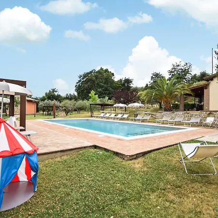 Schönes Haus Mit 1 Schlafzimmer In Frazione
