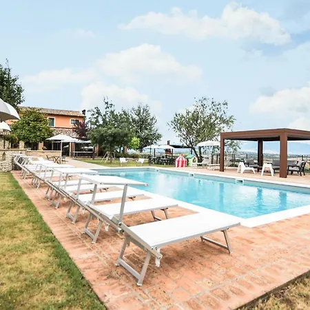 Ferienhaus Schönes Haus Mit 1 Schlafzimmer In Frazione Marcellano