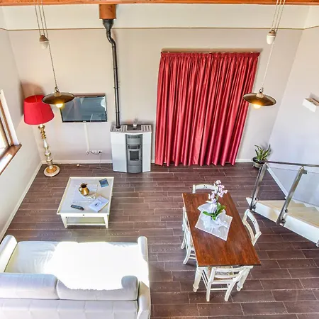 Ferienhaus Schönes Haus Mit 1 Schlafzimmer In Frazione Marcellano