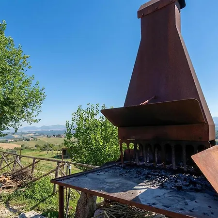 Schönes Haus Mit 1 Schlafzimmer In Frazione Ferienhaus Marcellano